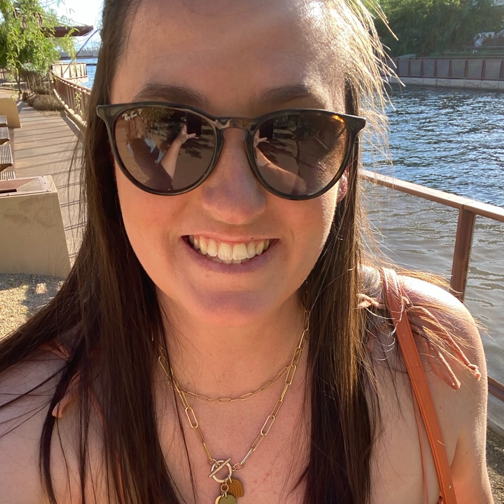 Meet your Posher, Rachel